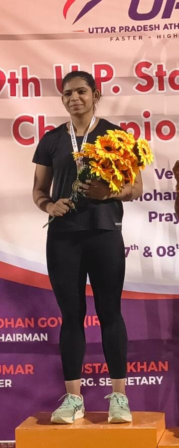 Regarding the 29th Uttar Pradesh State Senior Athletic ChampionshipThe girls refused to give up even in the face of adversity.