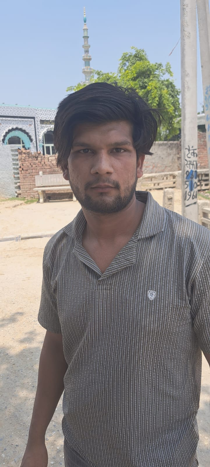 Jal Nigam forgot to dig the road, people are angry