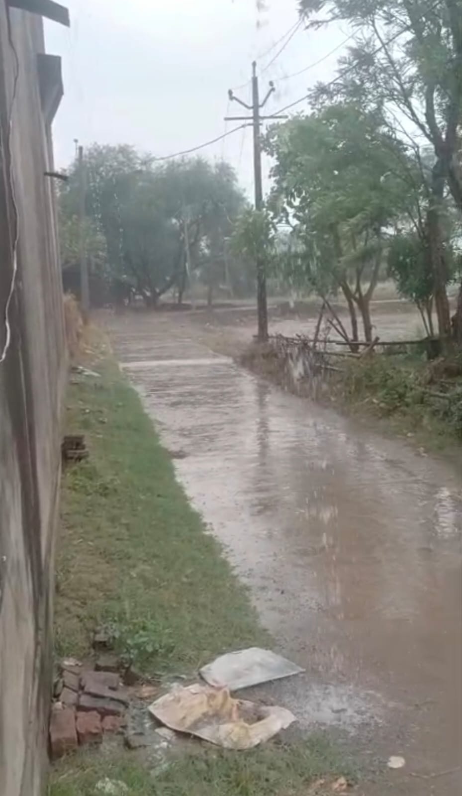 Intermittent rains make the weather pleasant, power cuts add to the woes