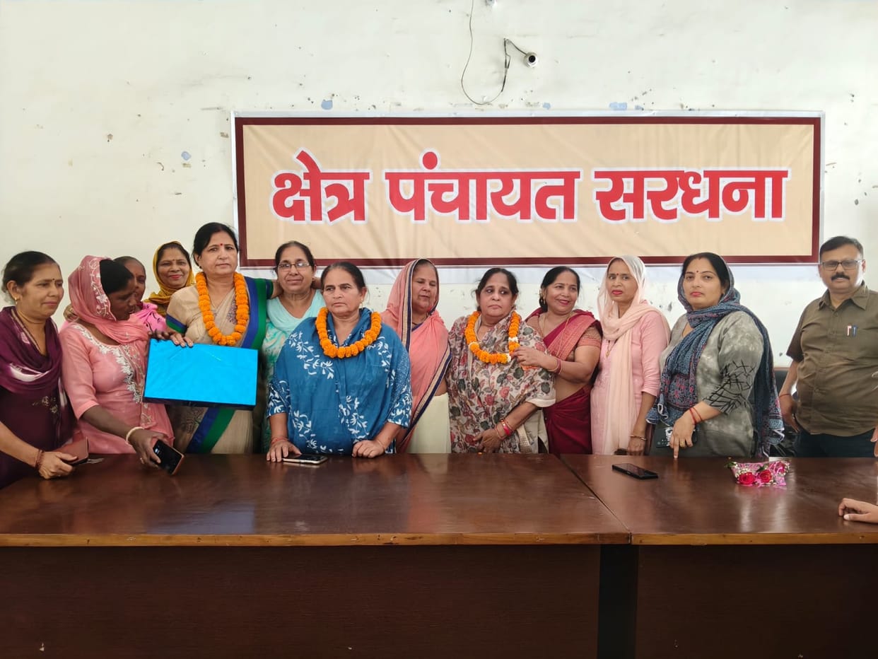 Farewell to retired Anganwadi workers
