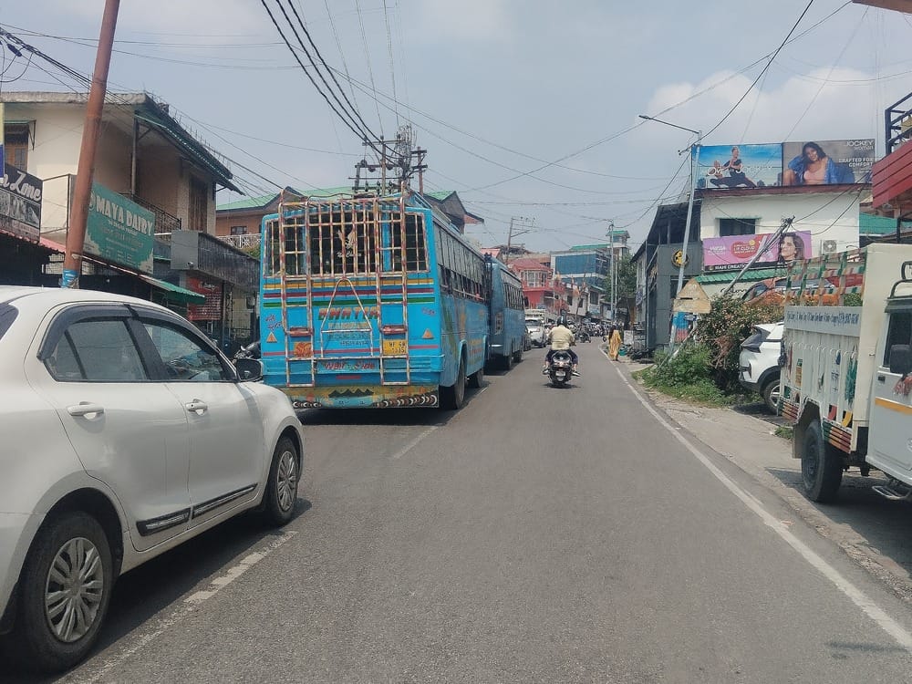 A truck got stuck outside Dharamshala Hospital after the trench cover collapsed.