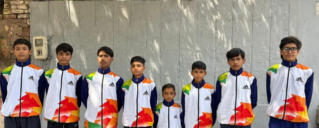 Agra's team of 9 players got sponsors