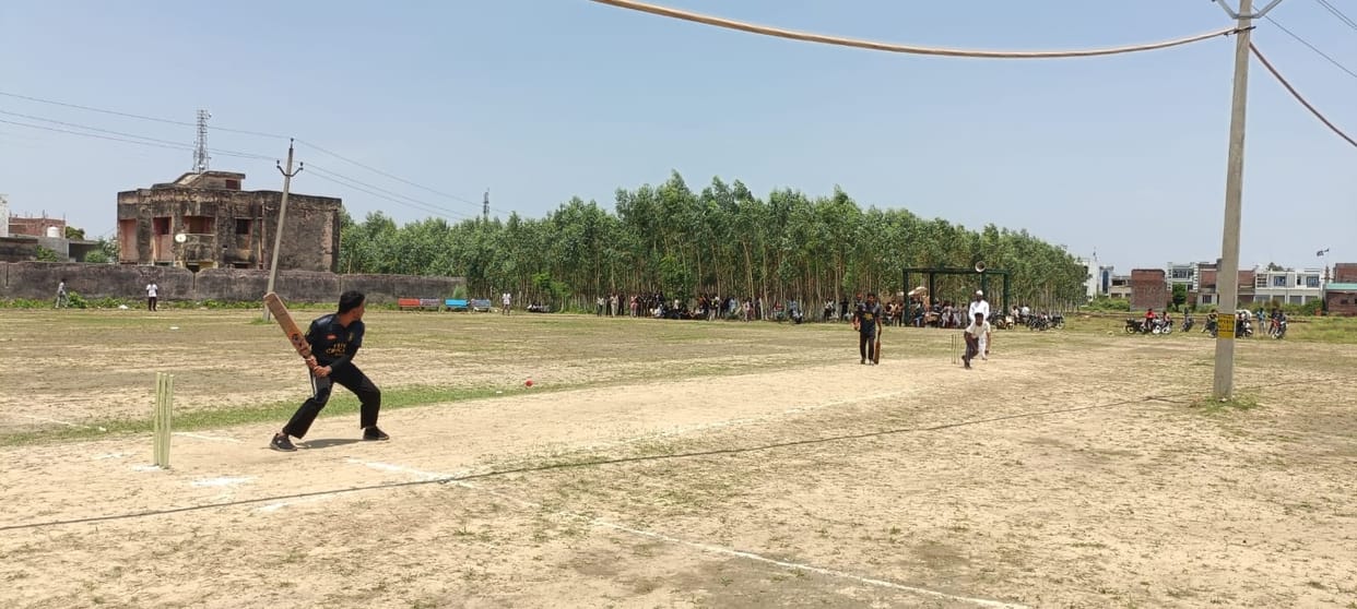 Pareva Vaish's team defeated Amariya by 22 runs.