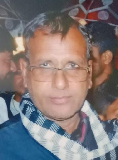 A Class IV employee hanged himself to death due to domestic troubles.