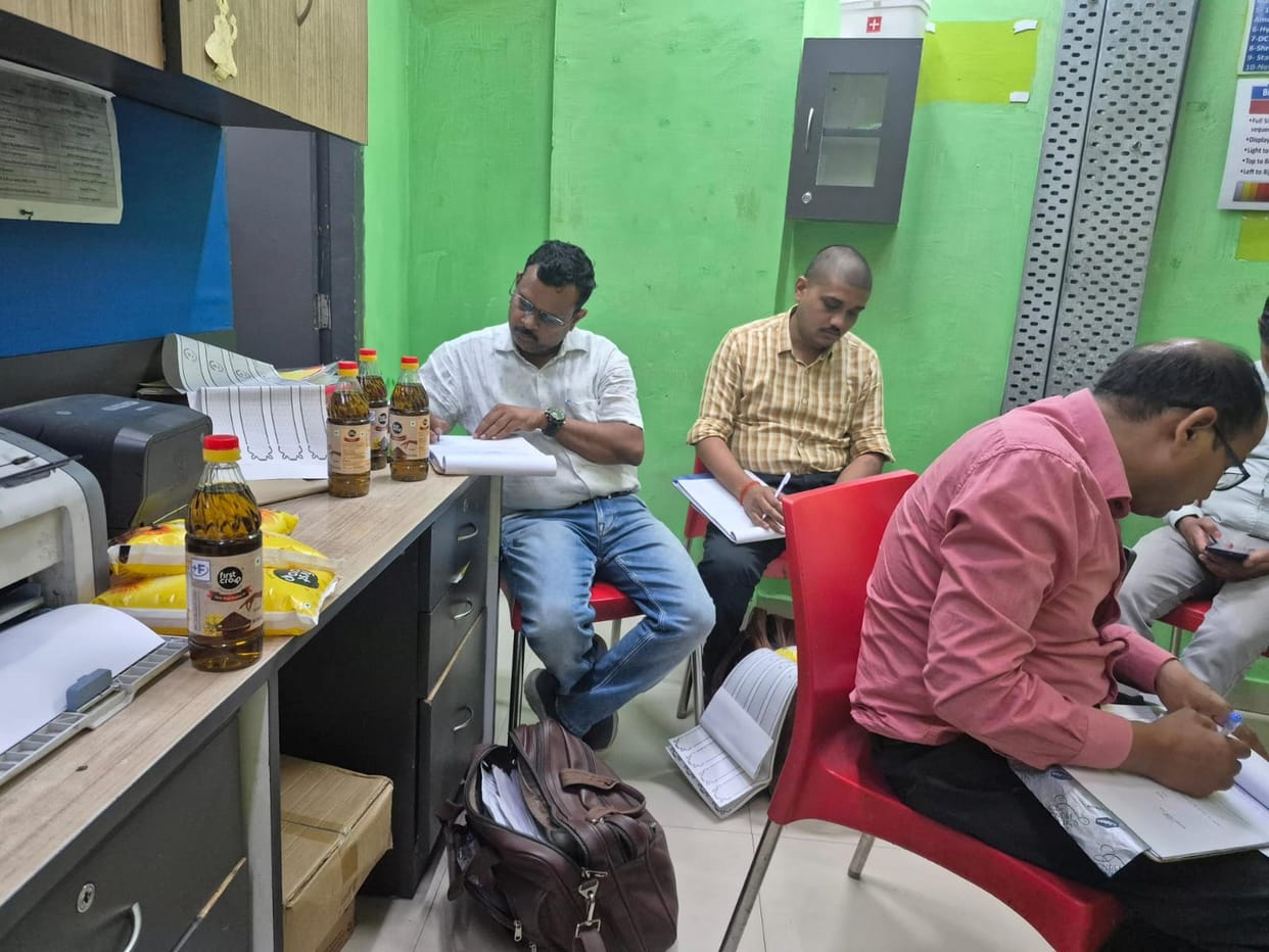 Samples of 13 brands of ghee and oil were sent for testing.