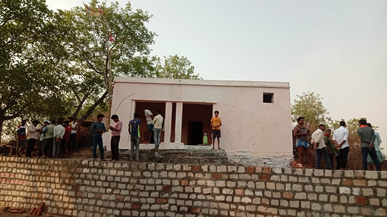 Body of Newborn Girl Found Wrapped in Yellow Cloth at Taranga's Hanuman Temple; Suspicions of Sacrifice or Tantric Rituals