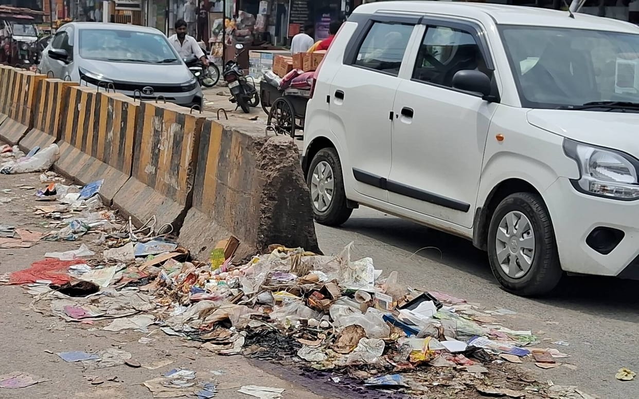 Due to lack of collection, garbage piles up in the city