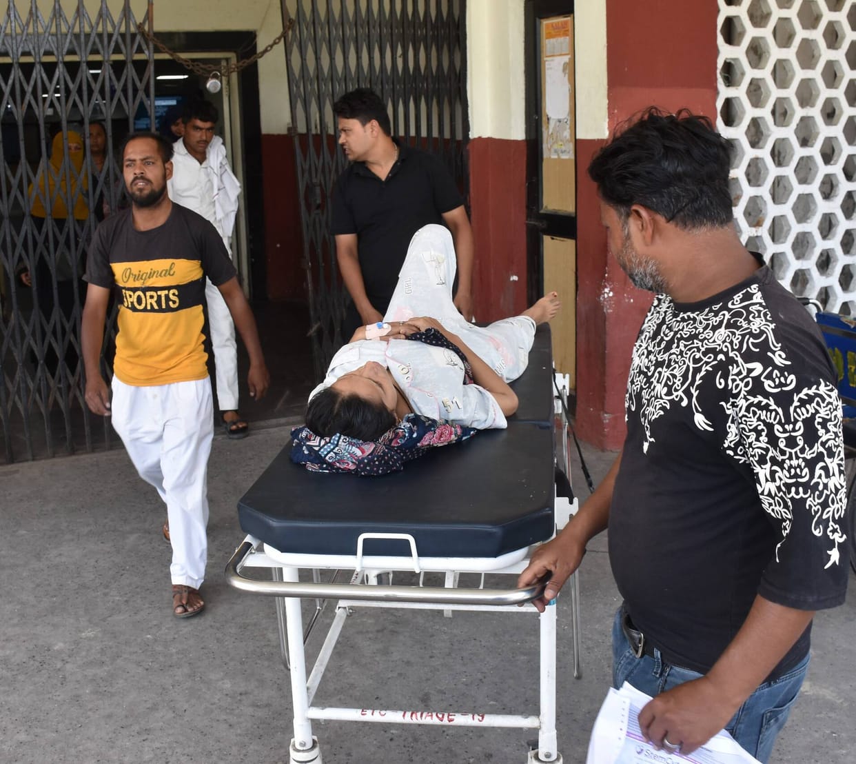 Medical college strike continues, seven patients die without treatment