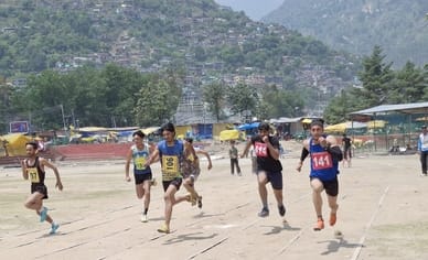 Meena and Gopal became winners in shot put
