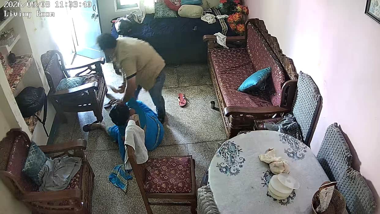 Attempt to murder elderly woman by strangulation in her house