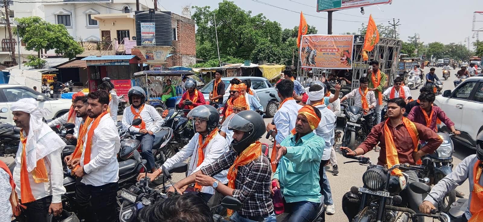 महाराणा प्रताप जयंती पर राजपूत सेवा संगठन द्वारा निकाली गई शोभायात्रा।