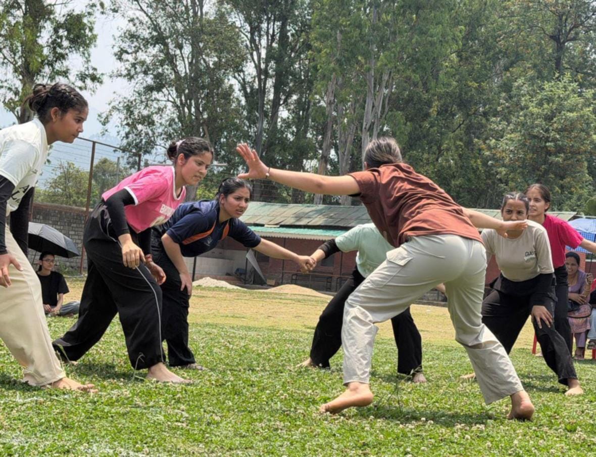 The girl students showed their strength in Kabaddi, Badminton and Kho-Kho.