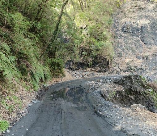 Taklech-Baltidhar road in bad condition