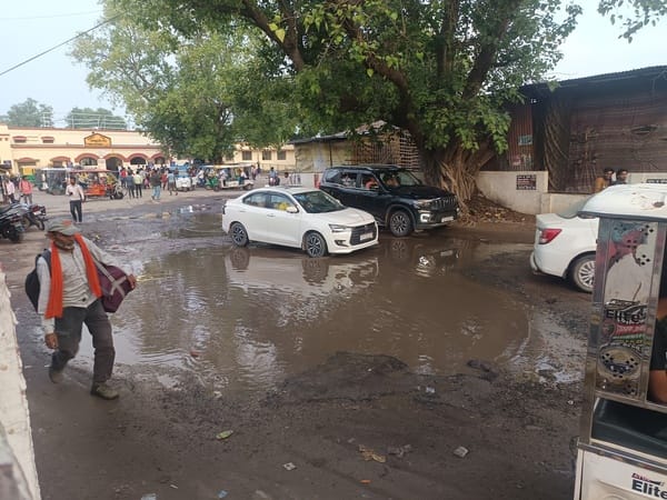 Waterlogging increases commuter's problems