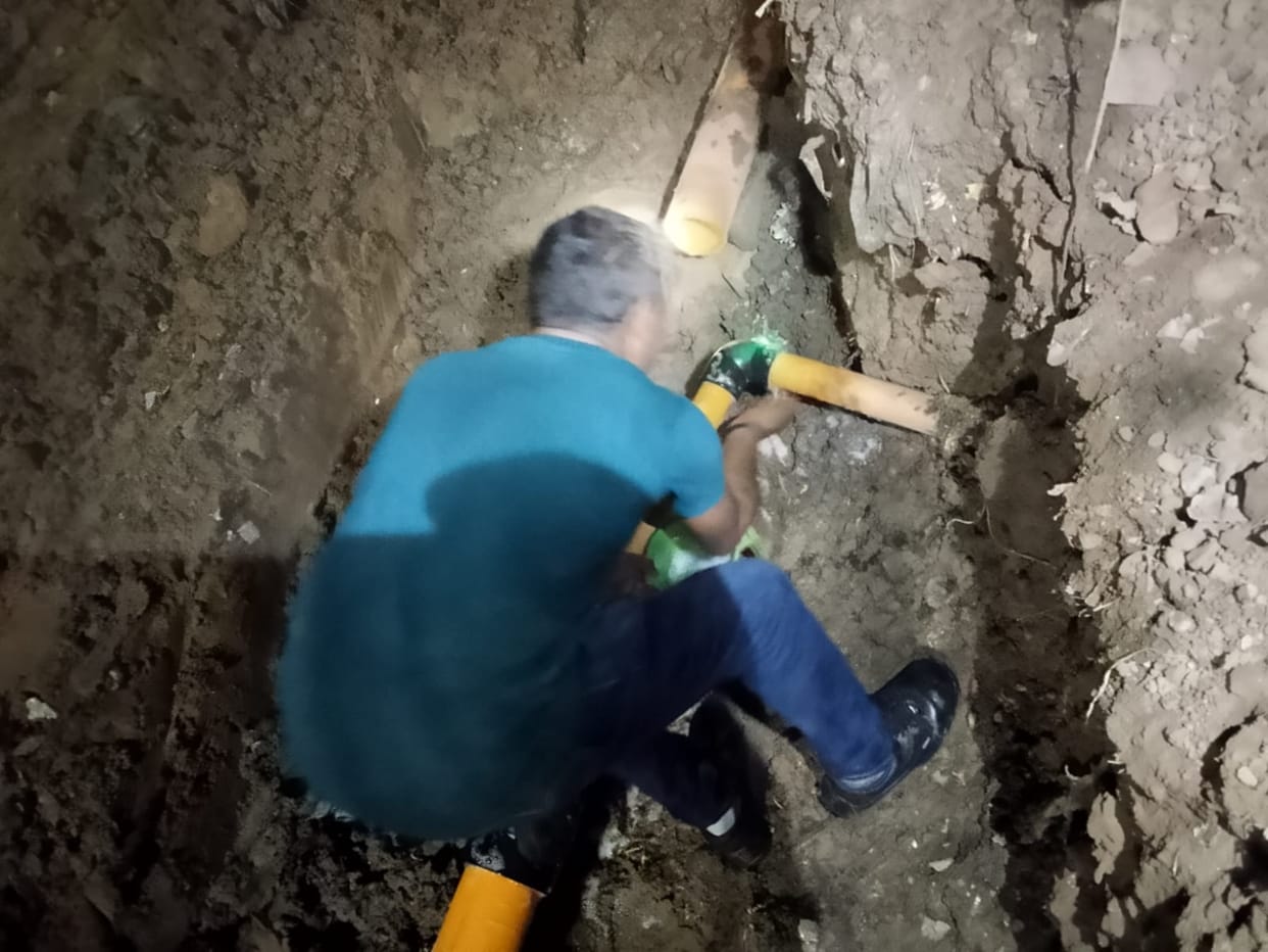 PNG pipeline repaired after five hours of effort