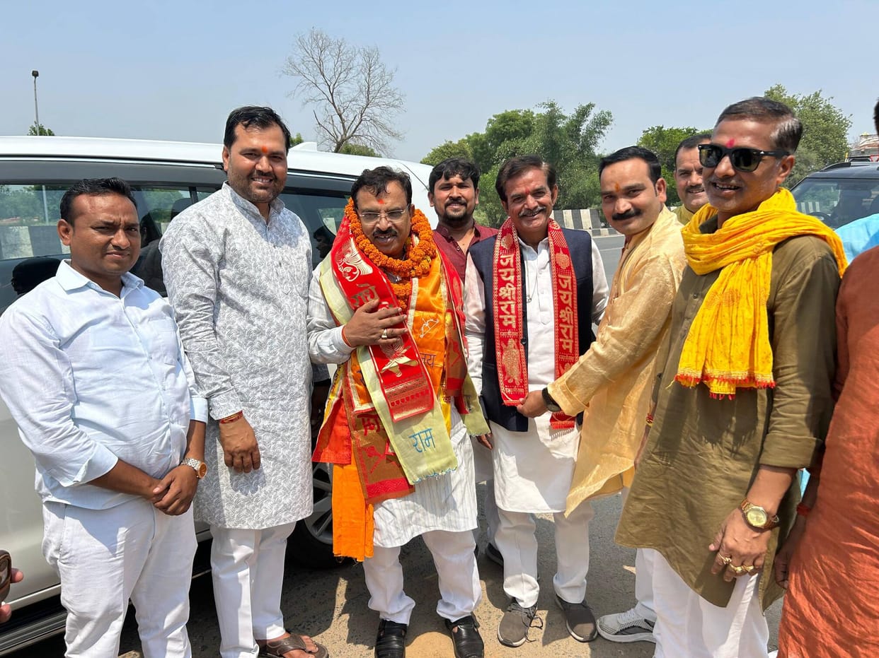 PDA means Power of Dimple Akhilesh: Prakash Pal