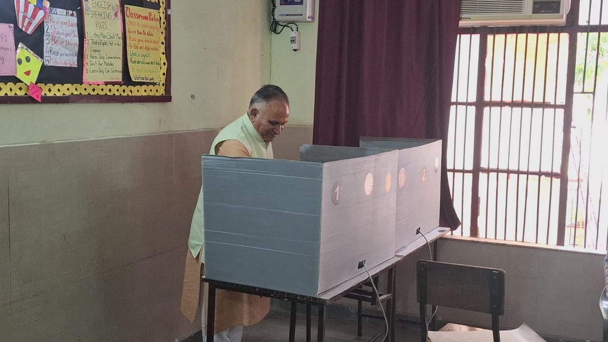 MLAs, former ministers and candidates cast their votes