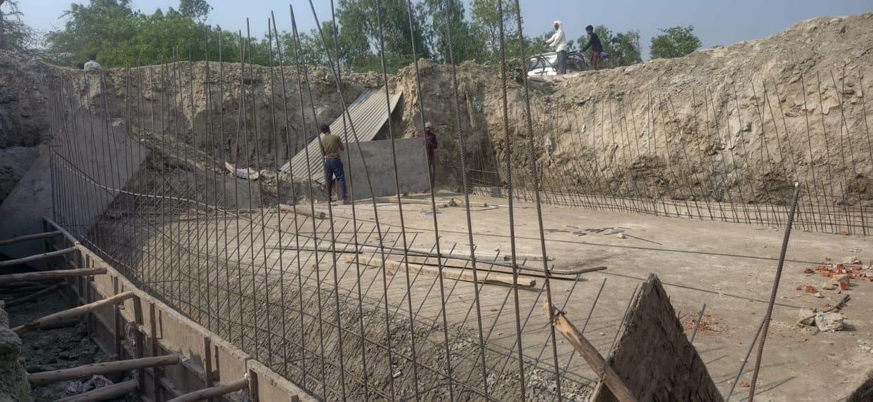 Construction of bridge on Dalmau Gang Canal begins