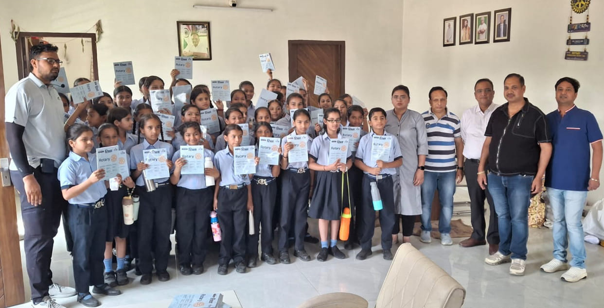 Students learn about the working of industries during an educational tour