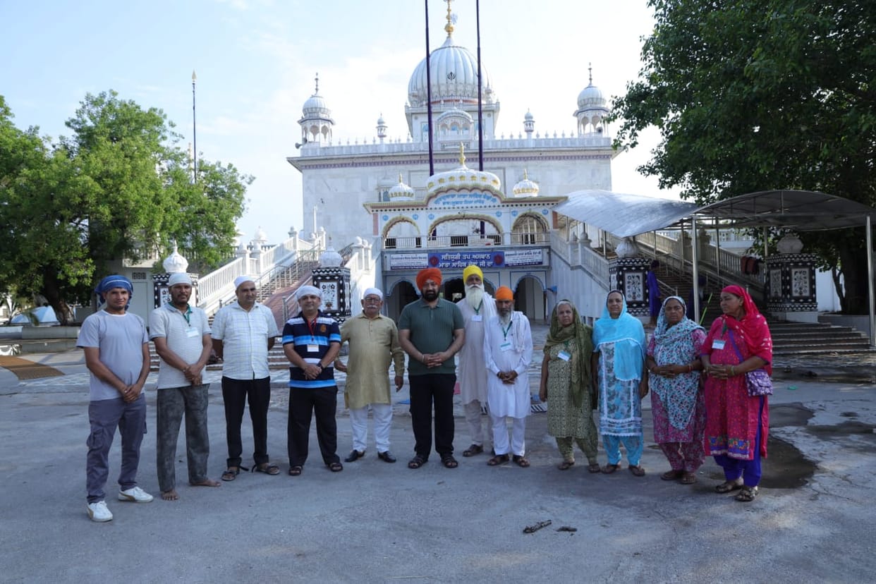 The pilgrimage to Sachkhand Shri Hazur Sahib concluded; a group of pilgrims left for Nanded Sahib.