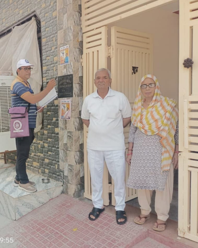 If the enumerator comes to your house, give full cooperation: Manoj