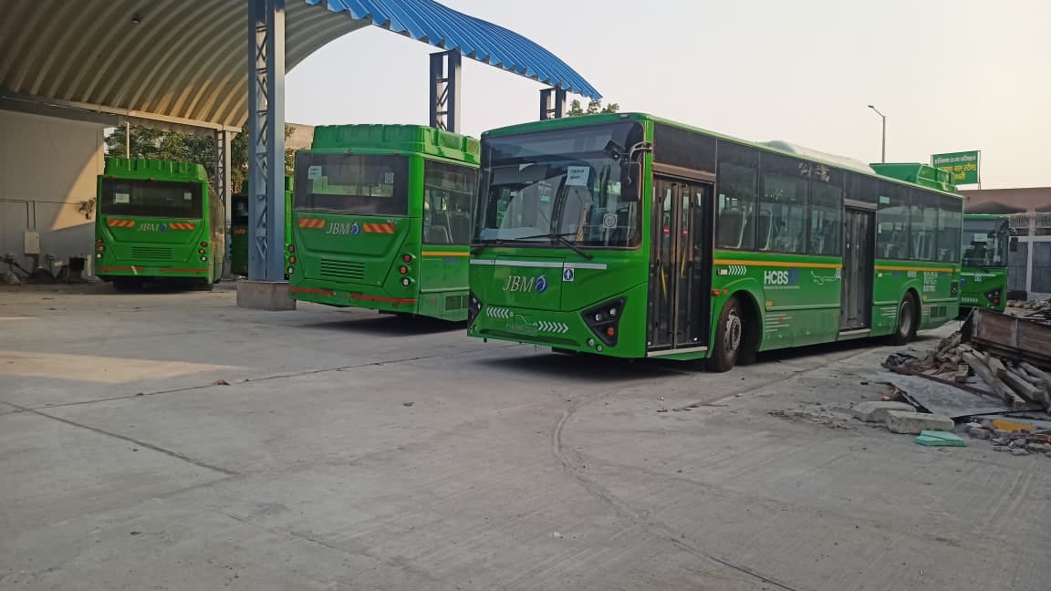 15 New Electric Buses Join the Roadways Fleet