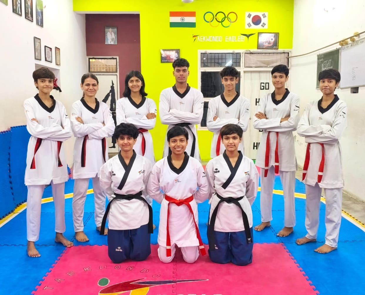 10 players from the district participated in the National Taekwondo Competition