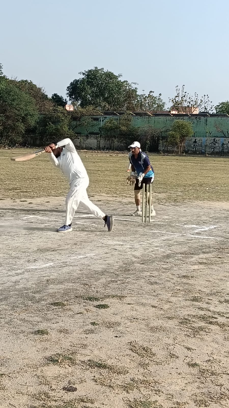 Loco Line and Jal Nigam teams advance to the semi-finals.