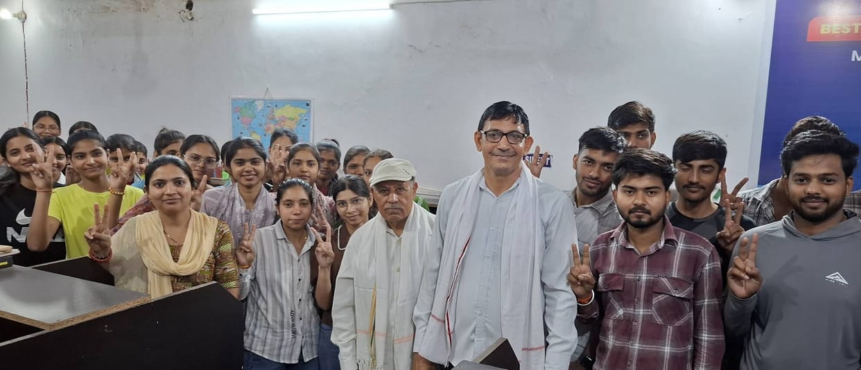 Students and unemployed youth raised issues, demanded concessional travel facility and recruitment calendar.