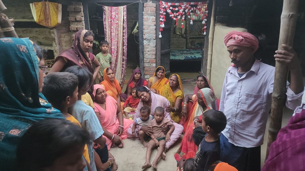 Mangru was returning home from Chennai; his wife and daughters were waiting for him