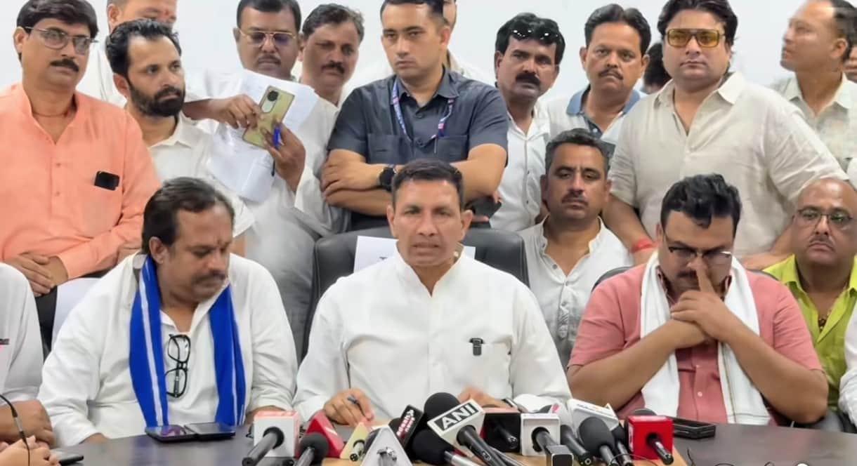 Jitu Patwari Attacked in Satna; Government Claims It Can Eradicate Malnutrition for ₹40