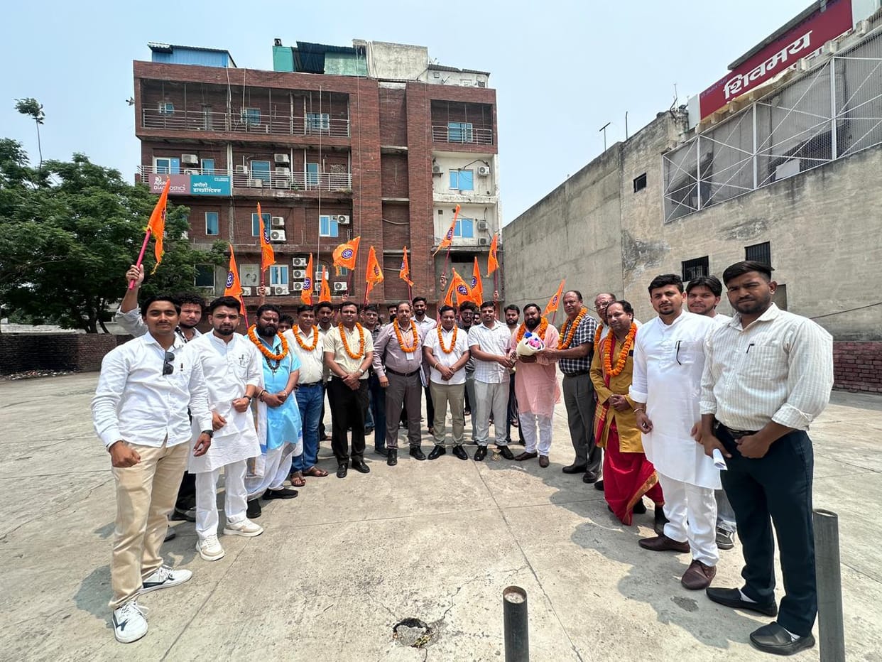 Dr. Yogeshwar of Bharat Raksha Manch became provincial minister