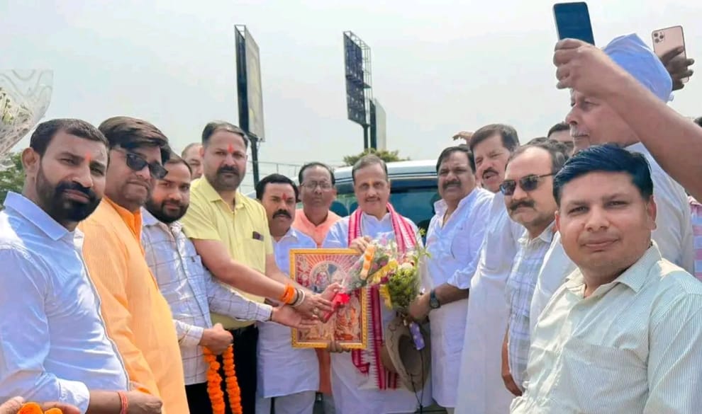BJP will form government with absolute majority in 2027: Dinesh Sharma