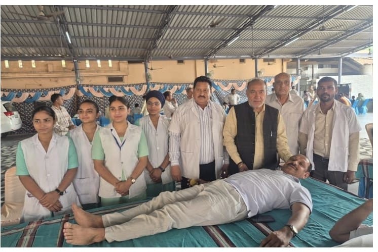 101 units of blood collected in the camp