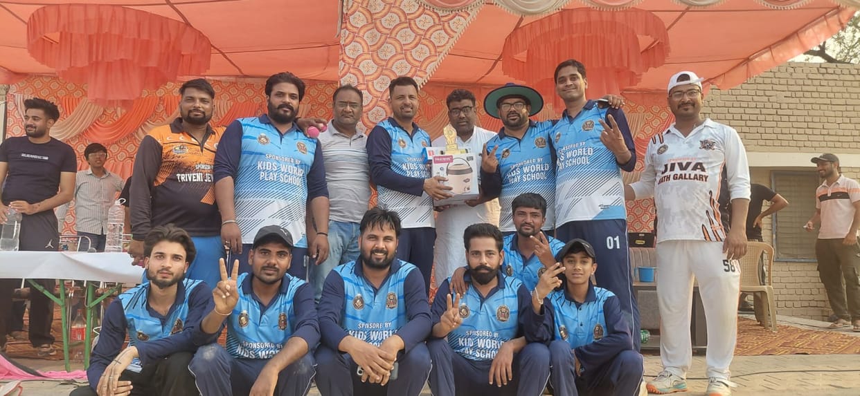 Dhamija Lions beat Yeshwa Knight Riders by 4 runs