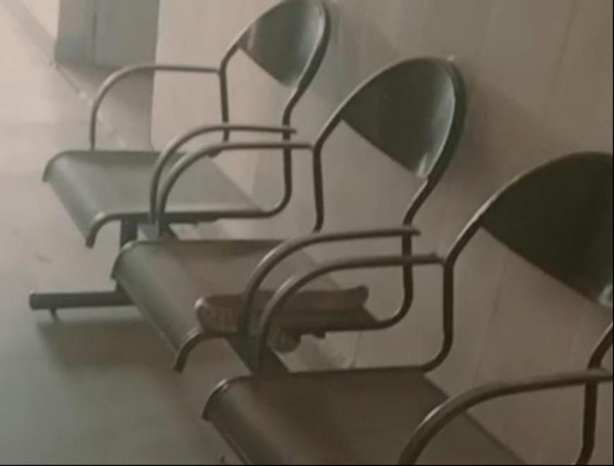 Patients flee after seeing a snake in a chair in the OPD
