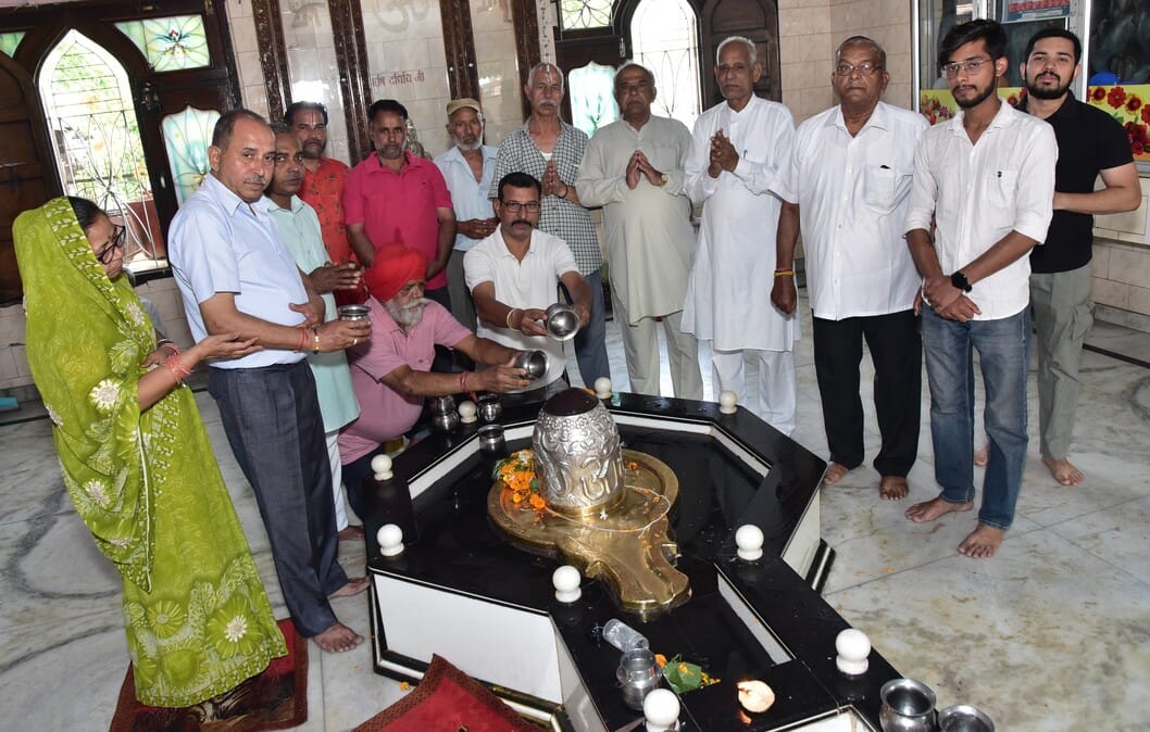 Lord Shiva solved the crisis of the universe: Shastri