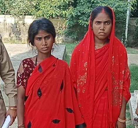 Gang involved in stealing women's jewellery and cash from auto-rickshaws nabbed