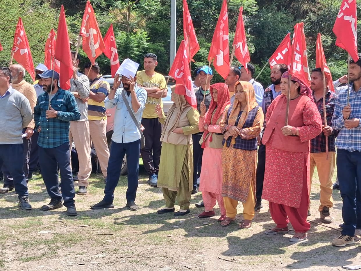 CITU workers opened a front against the central government