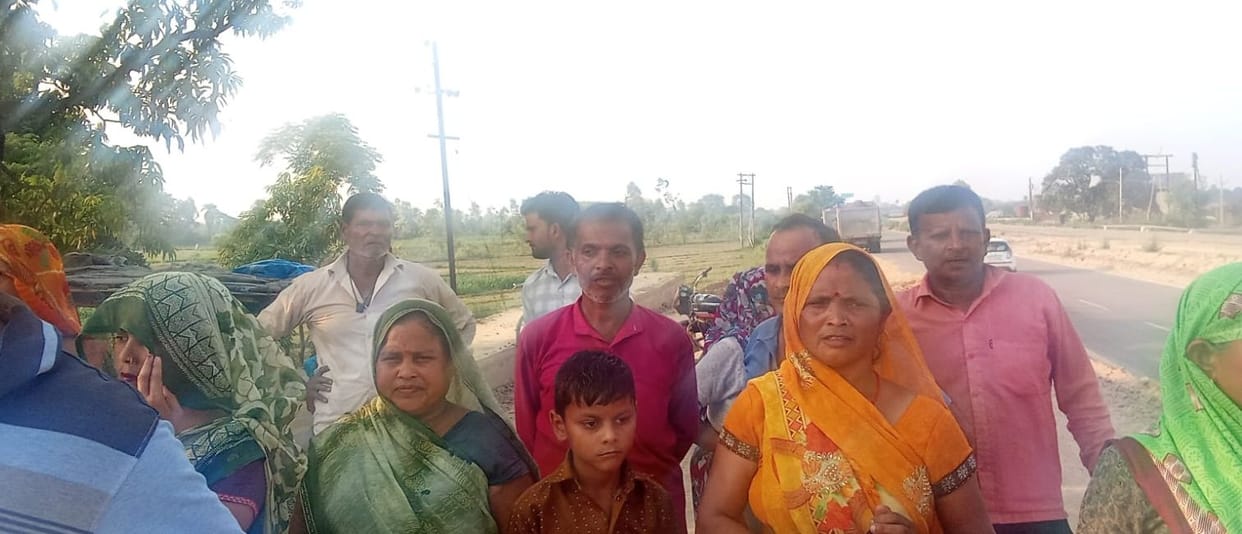 Women Outraged Over Attempt to Block Access Road