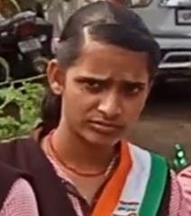 Teenage Girl Riding in Pickup Dies After Striking Head Against Girder Installed to Stop Overloaded Vehicles