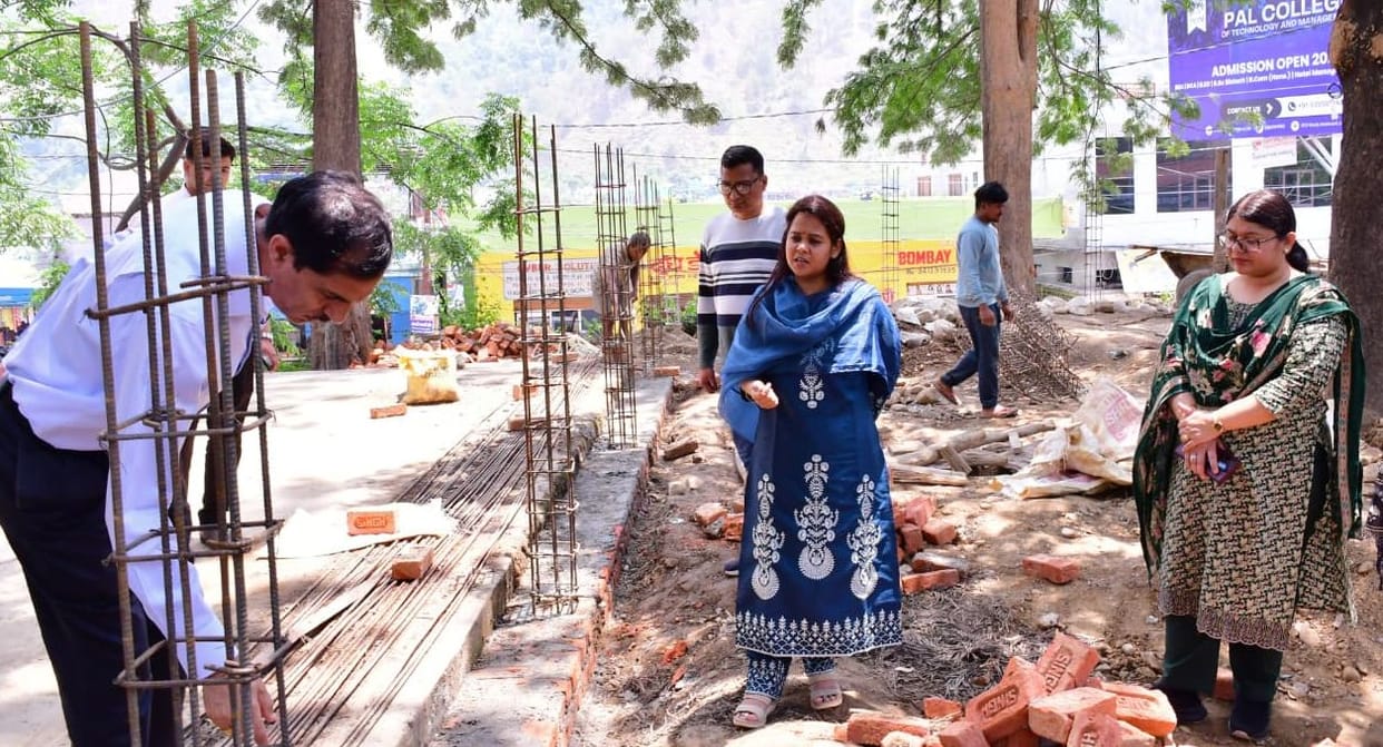 Instructions to complete the construction work of the children's park in two months