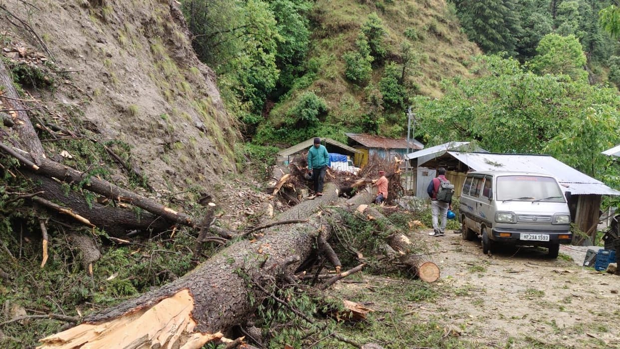 57 families injured in the storm in Chauharghati