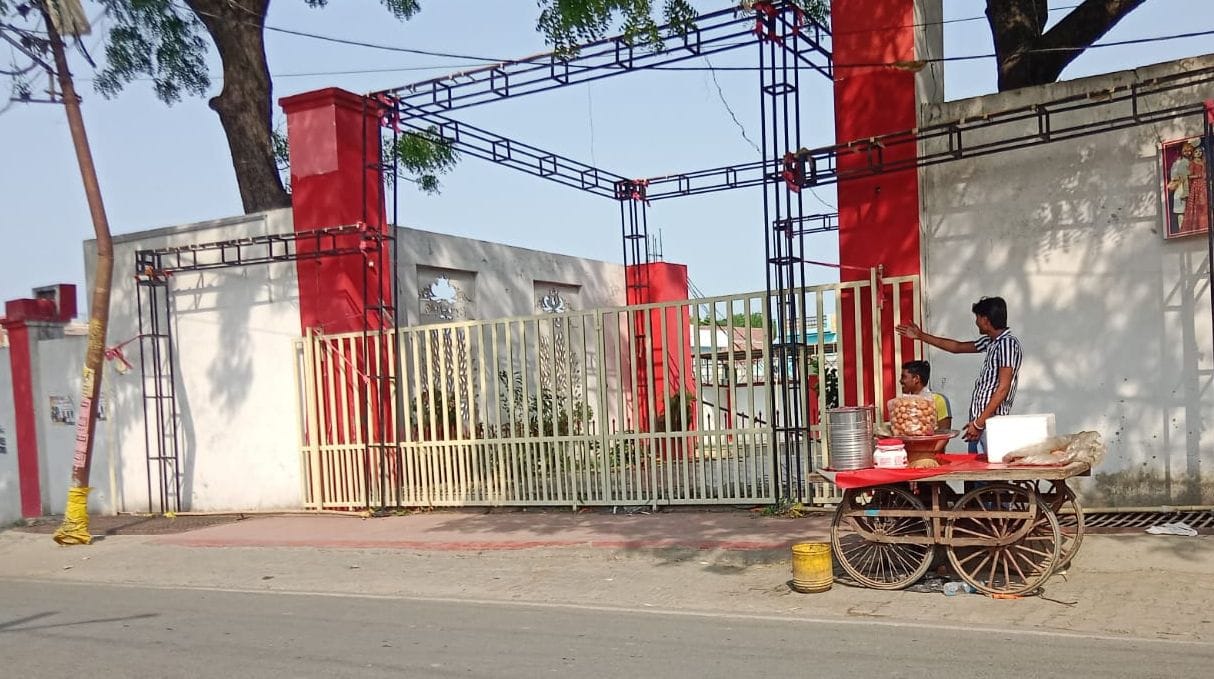 32 Marriage Halls Operating Without Registration in the City