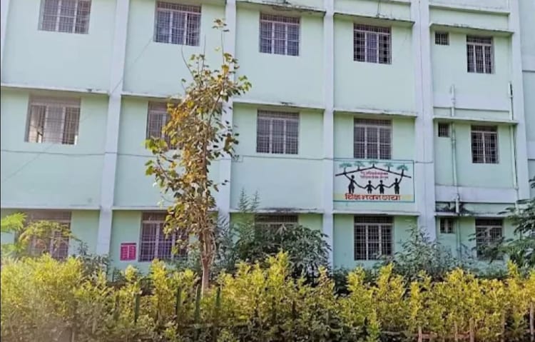 Bihar : किन शिक्षकों के खाते में शिक्षा विभाग ने डाले ढेर सारे रुपये? अब अधिकारी ने पत्र जारी कर बताया कारण