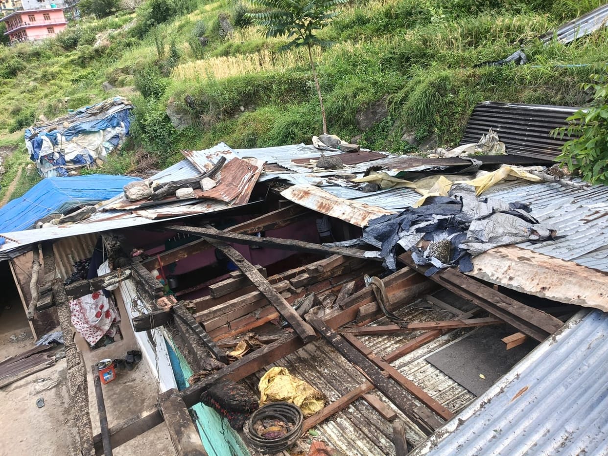 Roof of house blown away due to storm in Jury, loss of thousands