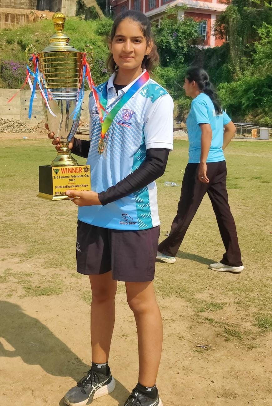 Student Harsh won gold with the Haryana women's team