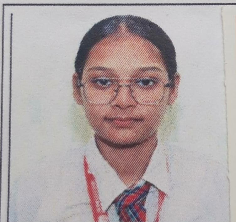Muskan from a government school became the district topper with 98.4 percent marks.