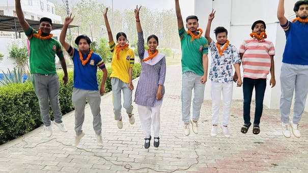 IAS, teacher and some set the goal of MBA