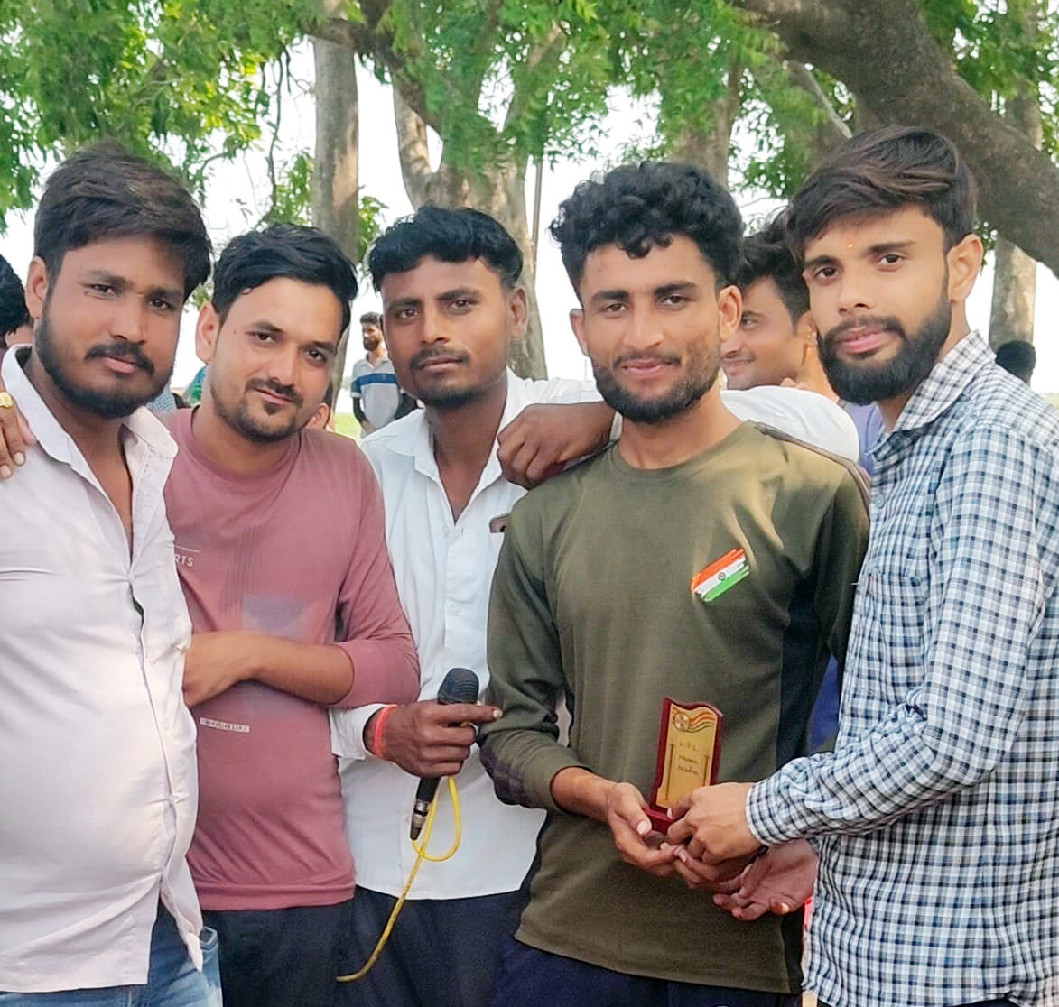 Khushalpur defeated the Dhamavali team by 74 runs.